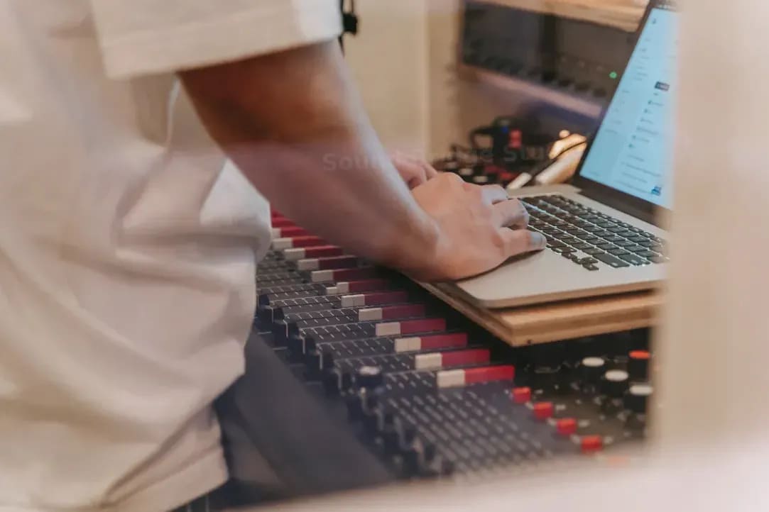 Sound Bridge Studio 2